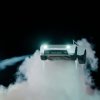 H Tesla παρουσίασε το αυτοκίνητο που πετάει! (video)